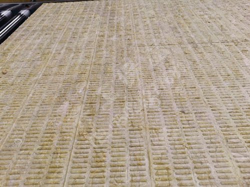 巖棉板系統(tǒng)中部施工的四個(gè)要點(diǎn)